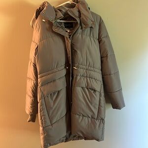 Jessica Simpson women’s medium oversized puffer coat